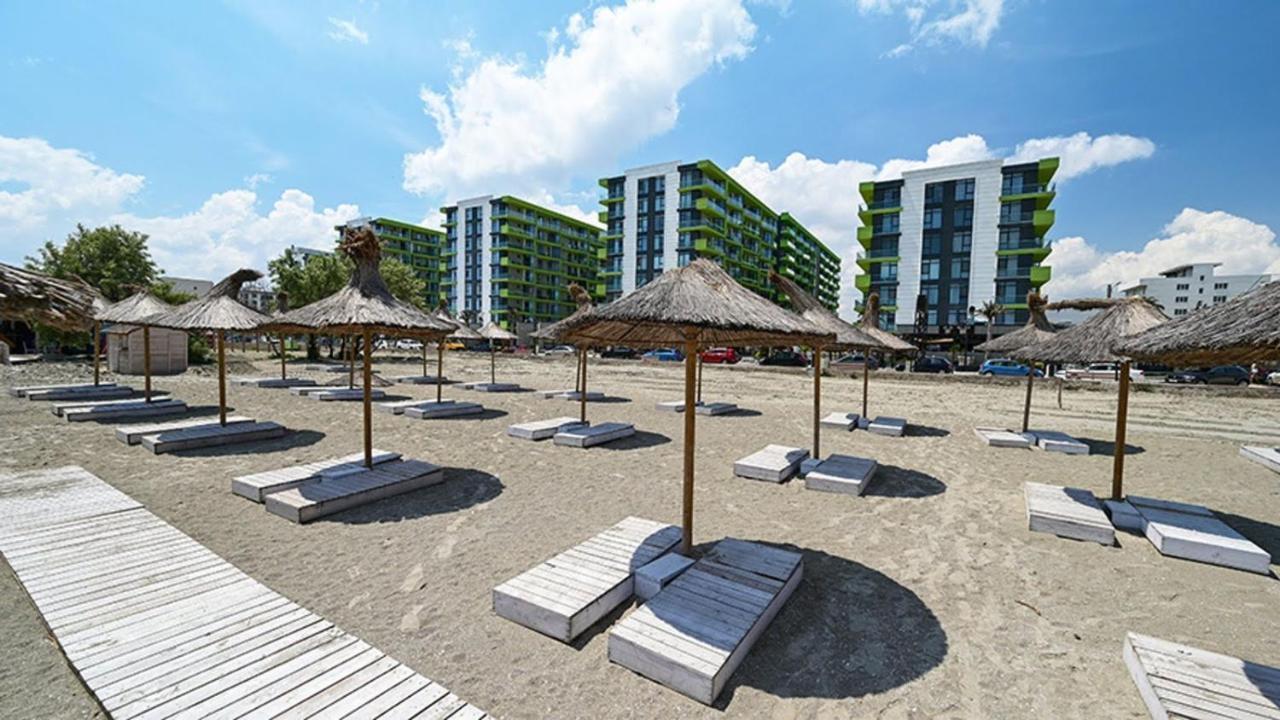 Mur Apartament Alezzi Beach Resort Navodari Ngoại thất bức ảnh