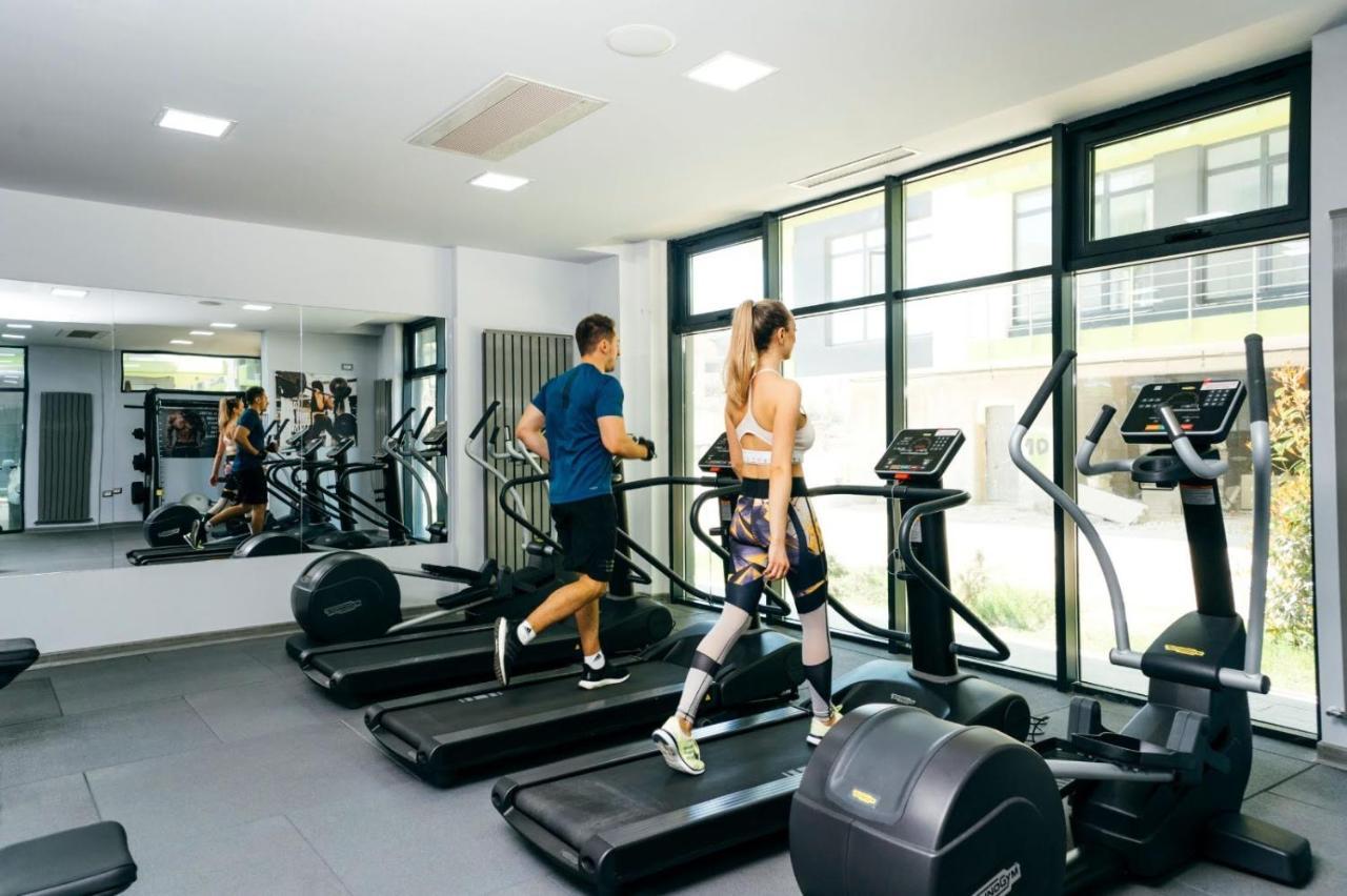 Mur Apartament Alezzi Beach Resort Navodari Ngoại thất bức ảnh